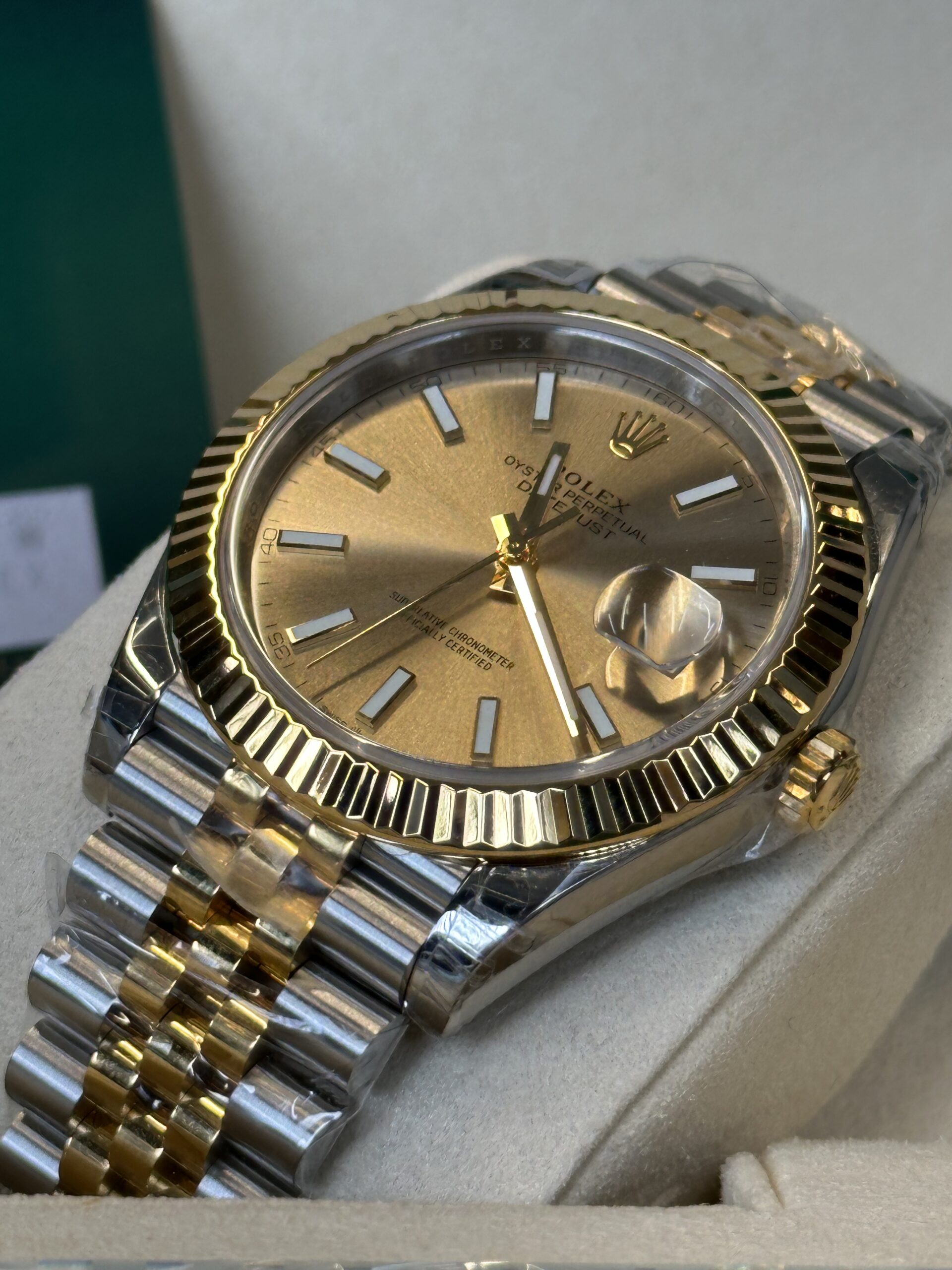Rolex Datejust 41" | Champagne Dial Bi-Color Gold (SUPERCLONE) - Afbeelding 3
