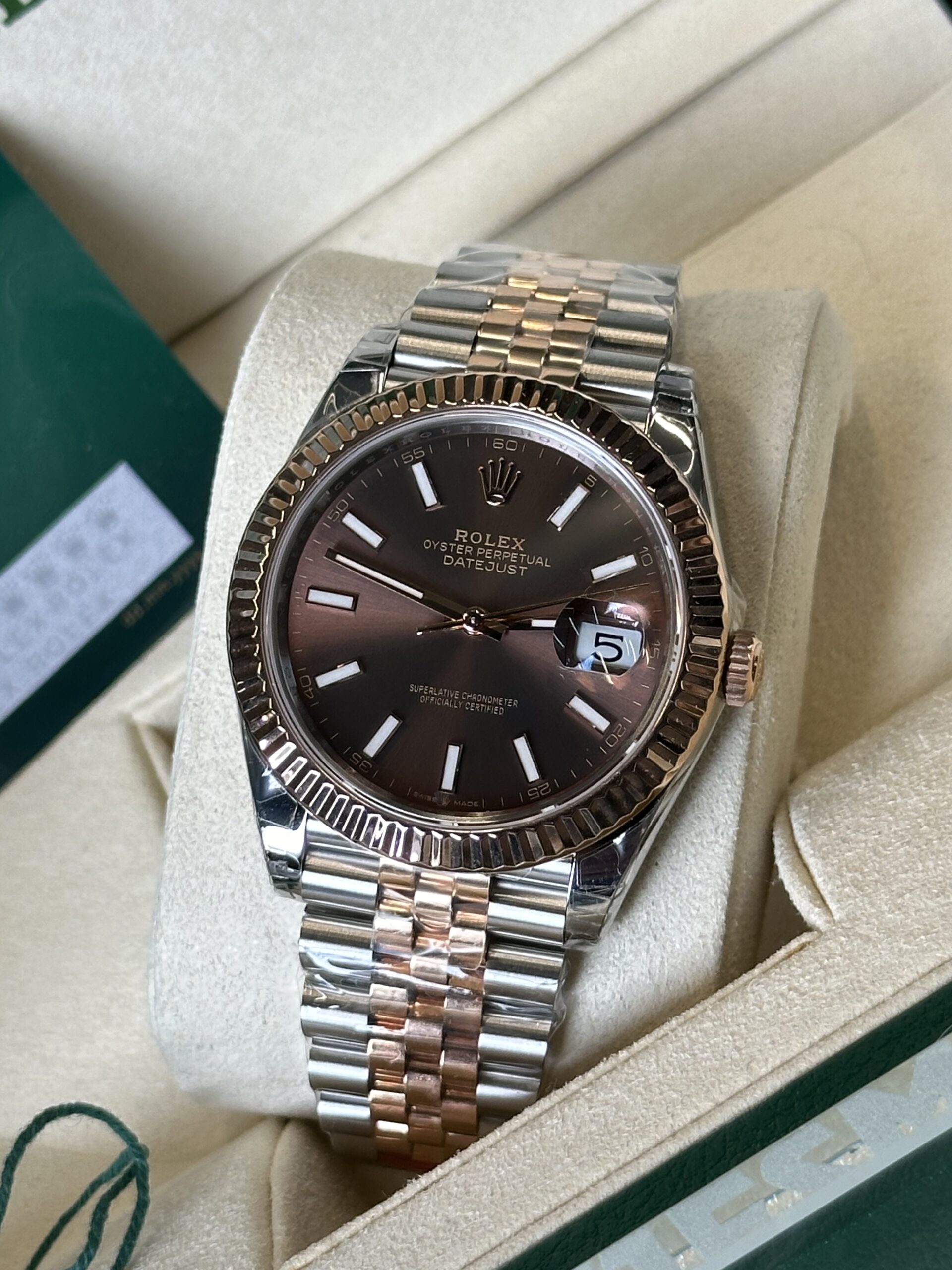 Rolex Datejust 41" | Chocolate Dial Bi-Color Gold (SUPERCLONE) - Afbeelding 2