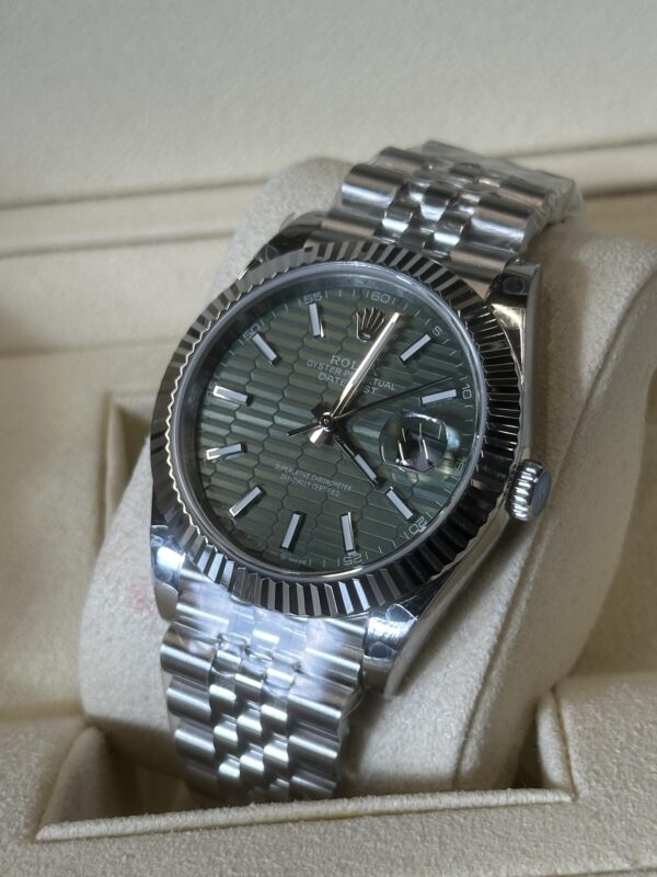 Rolex Datejust 41" | Mintgreen Motif Dial (BP SWISS MADE) - Afbeelding 2