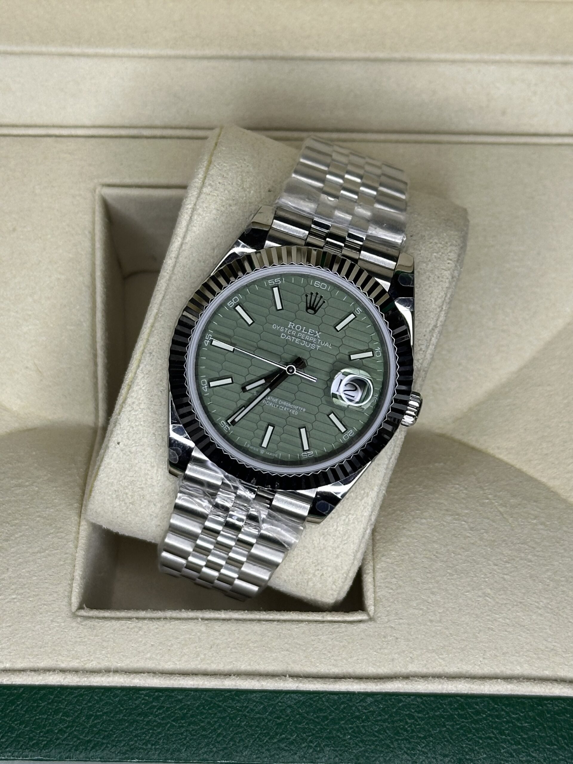 Rolex Datejust 41" | Mintgreen Motif Dial (BP SWISS MADE) - Afbeelding 2