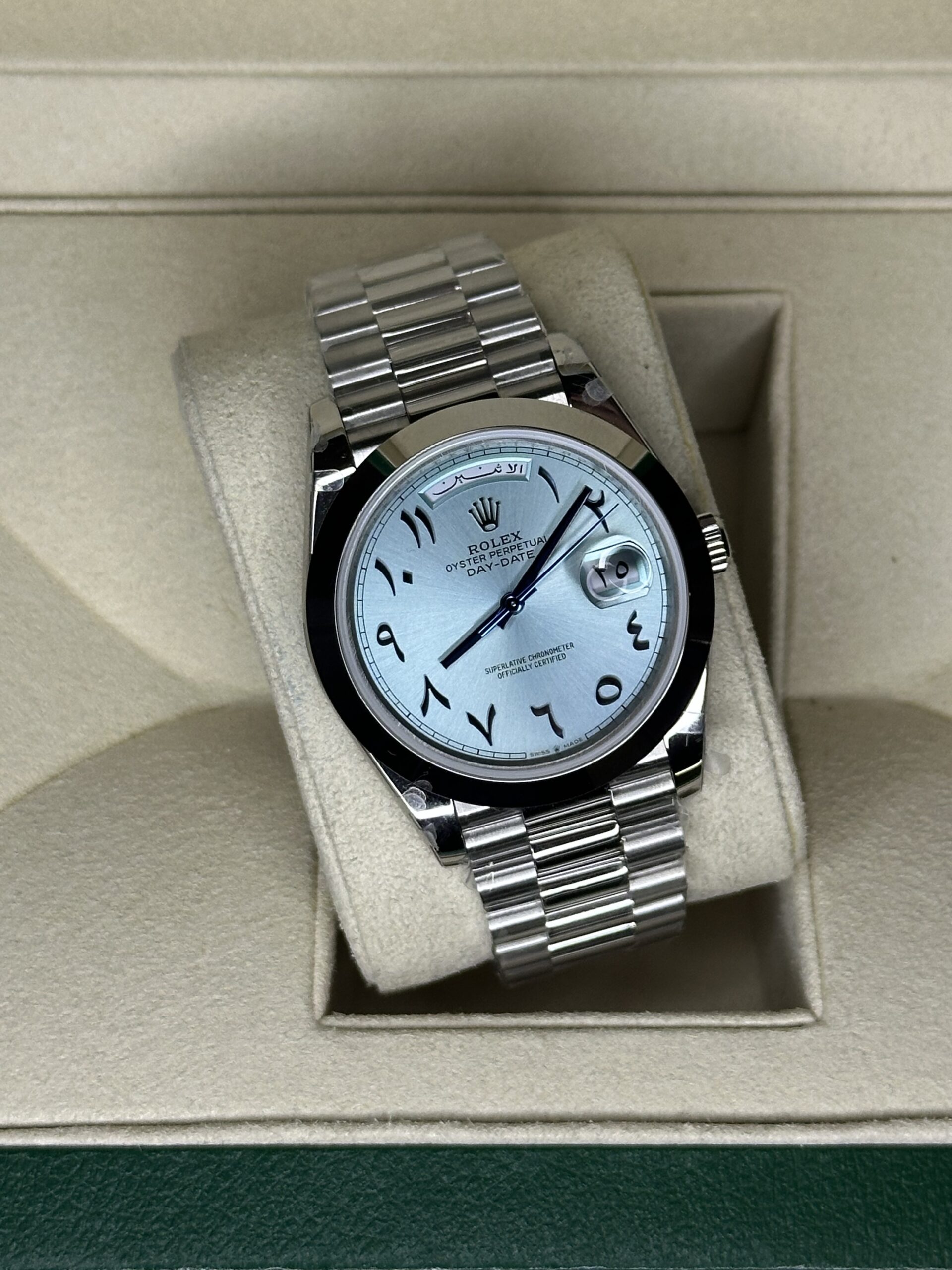 Rolex Day-Date 40" | Ice Blue Arabic Dial (BP SWISS MADE) - Afbeelding 3