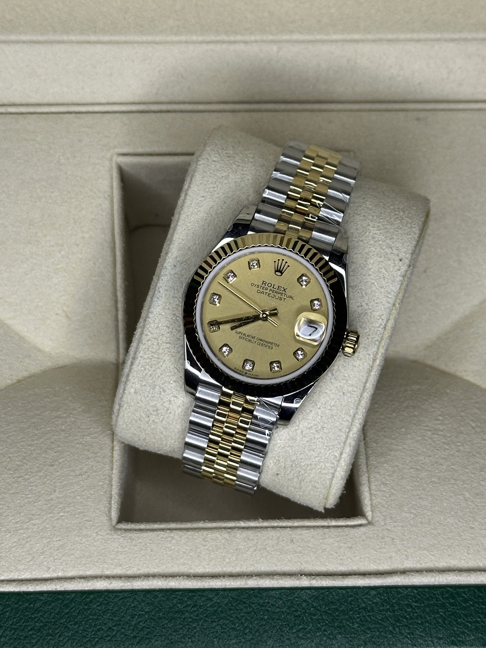 Rolex Lady-Datejust 31" | Champagne Diamond Dial (BP SWISS MADE) - Afbeelding 2