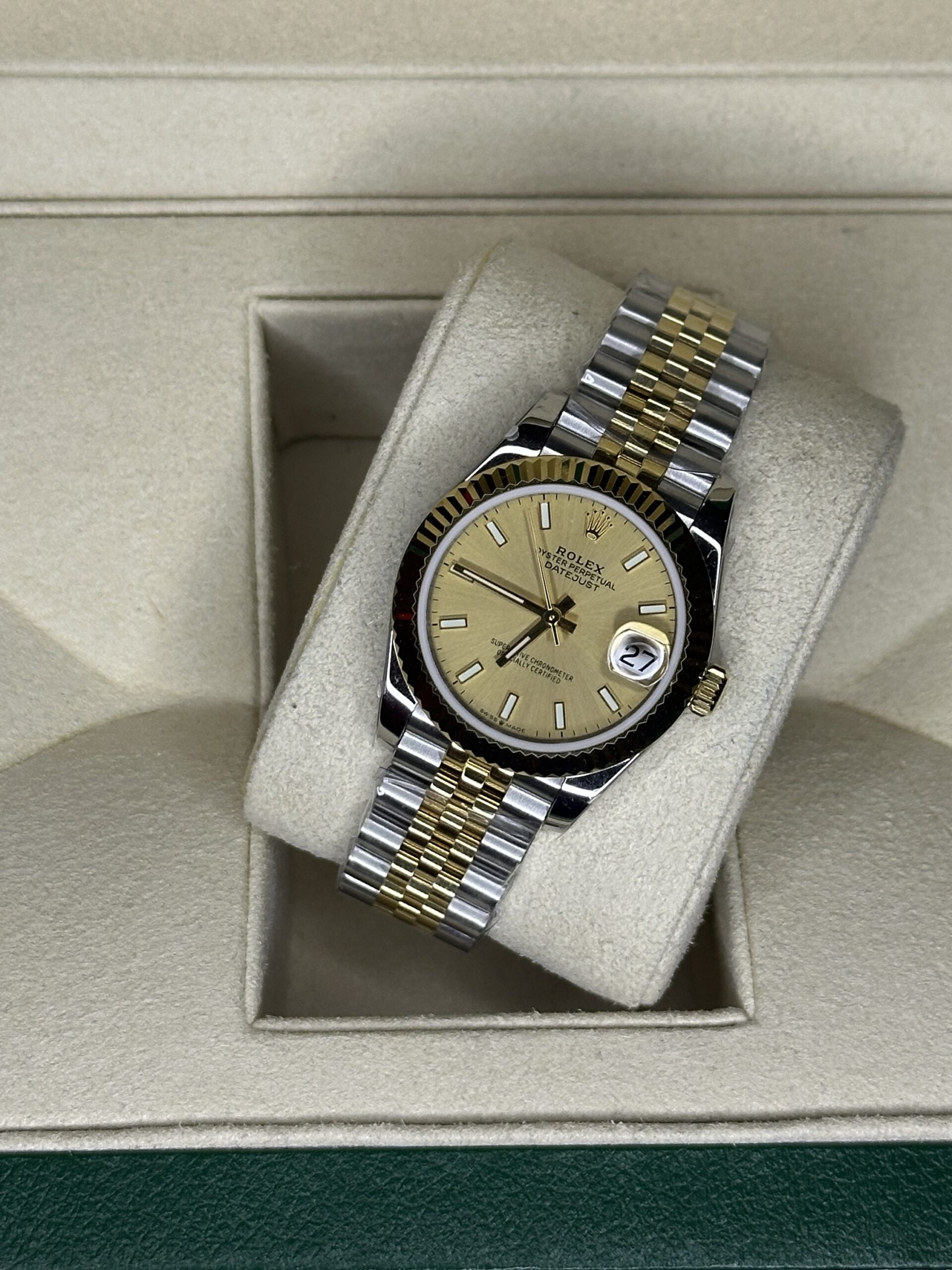Rolex Lady-Datejust 31" | Champagne Dial (BP SWISS MADE) - Afbeelding 2