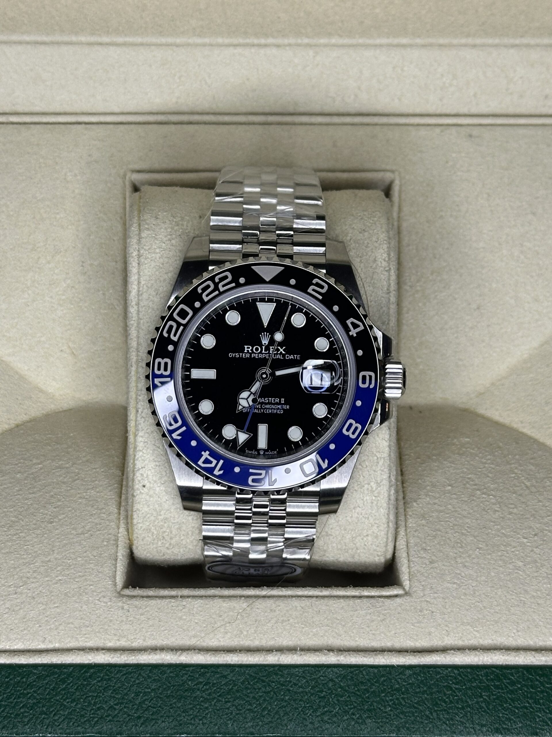 Rolex GMT-MASTER 40" | Batgirl Jubilee (SUPERCLONE)