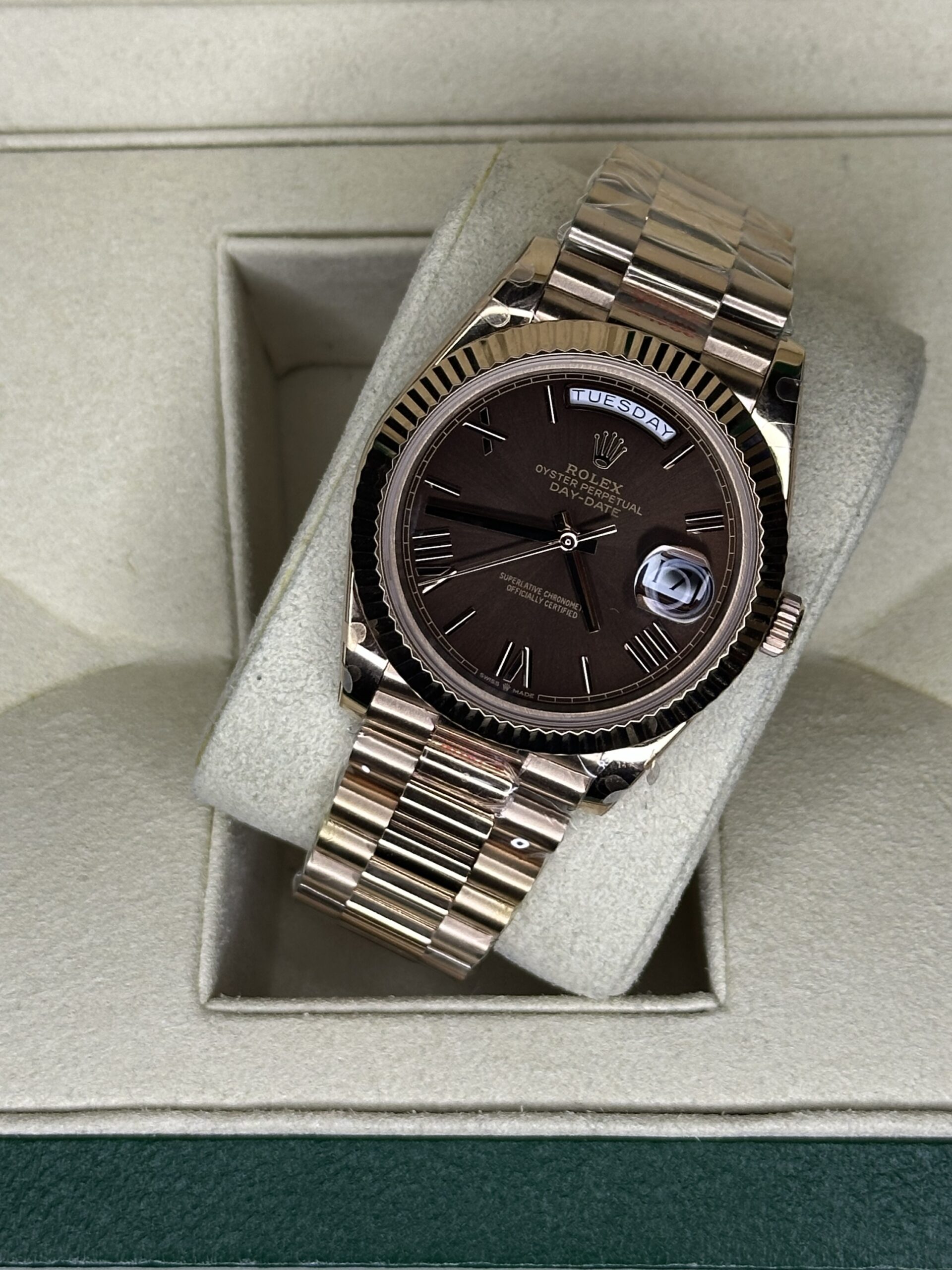 Rolex Day-Date 40" | Chocolate Roman Dial (Superclone) - Afbeelding 2