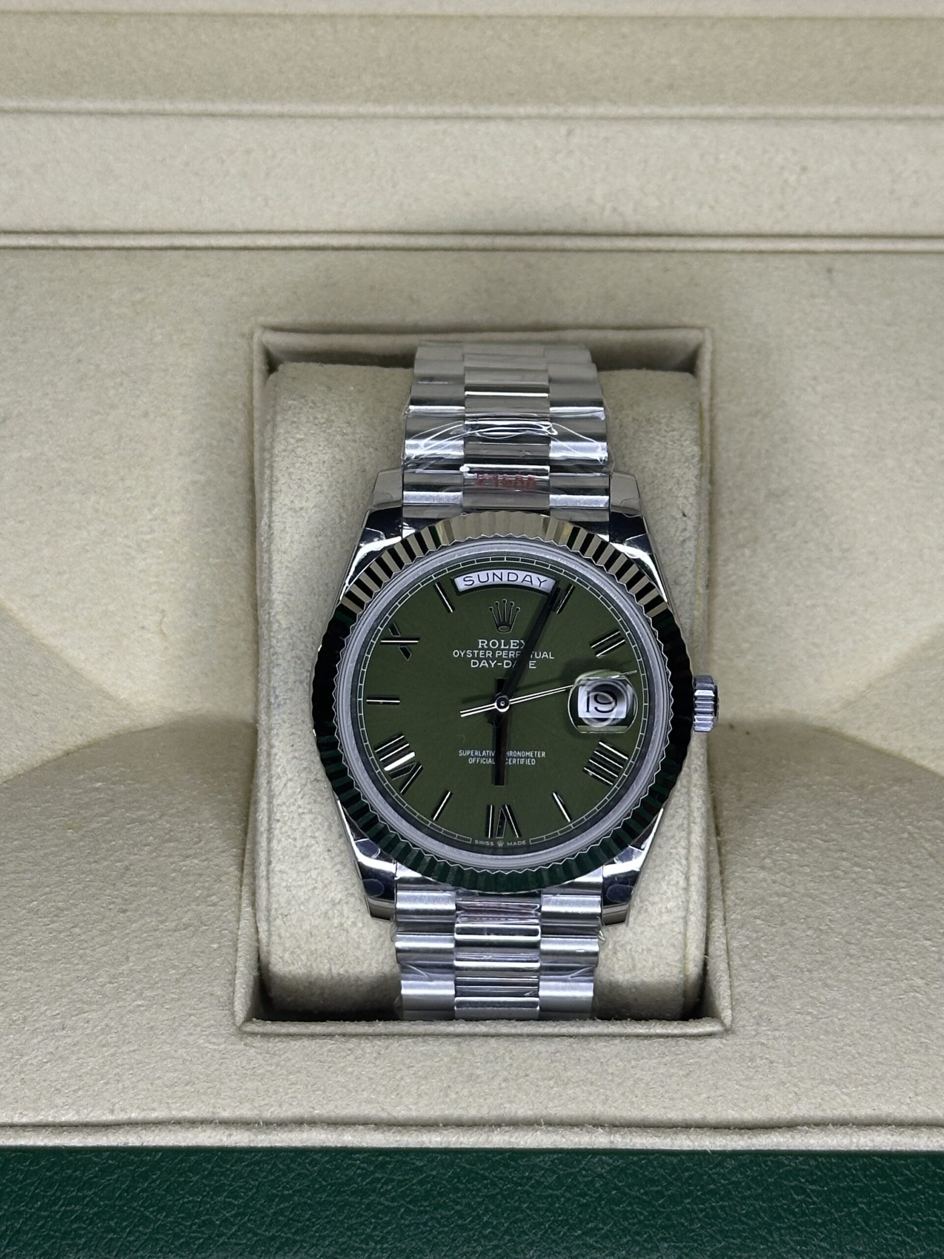 Rolex Day-Date 40" | Olive Green Roman Dial (Superclone)