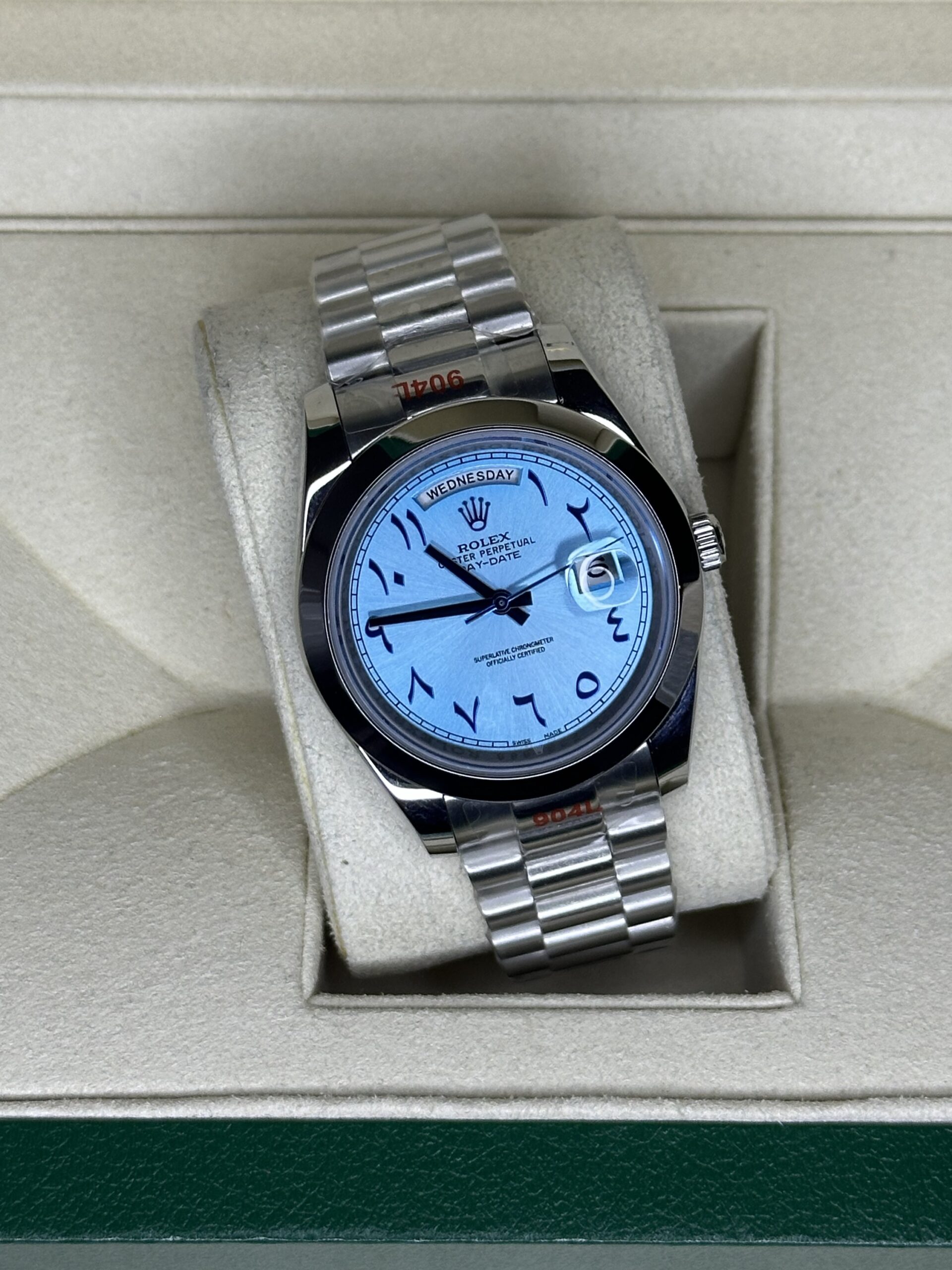 Rolex Day-Date 40'' | Arabic Ice Blue Dial (AAA+) - Afbeelding 3