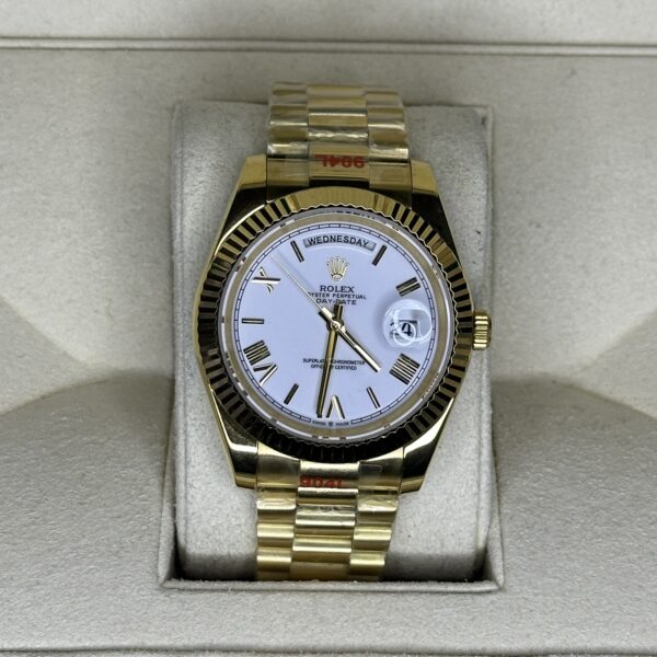 Rolex Day-Date 40'' | Yellow Gold White Dial (AAA+)