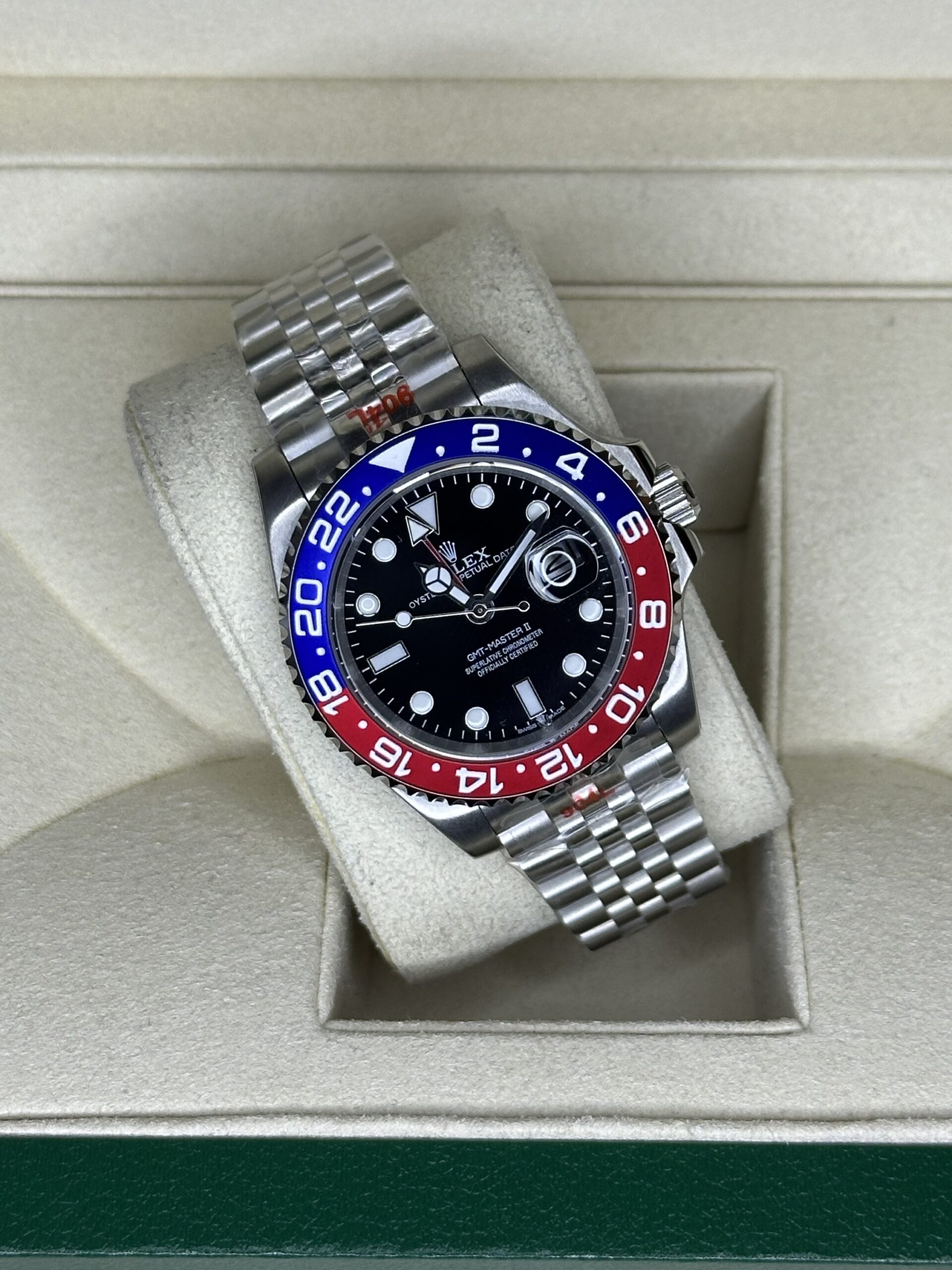 Rolex GMT-MASTER II 40'' | Pepsi Jubilee (AAA+) - Afbeelding 3