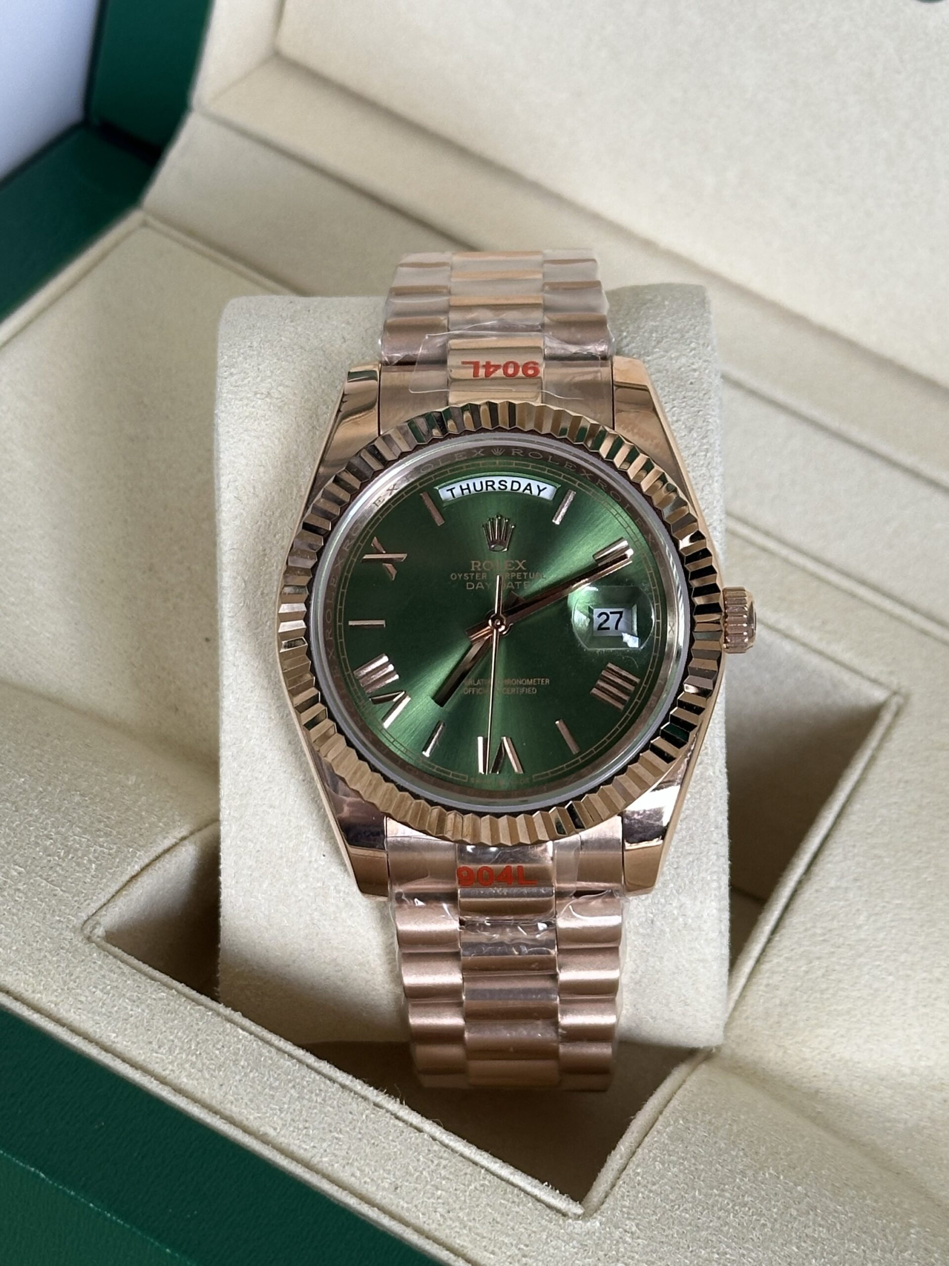 Rolex Day-Date 40'' | Olive Green Dial Rose Gold (AAA+) - Afbeelding 2