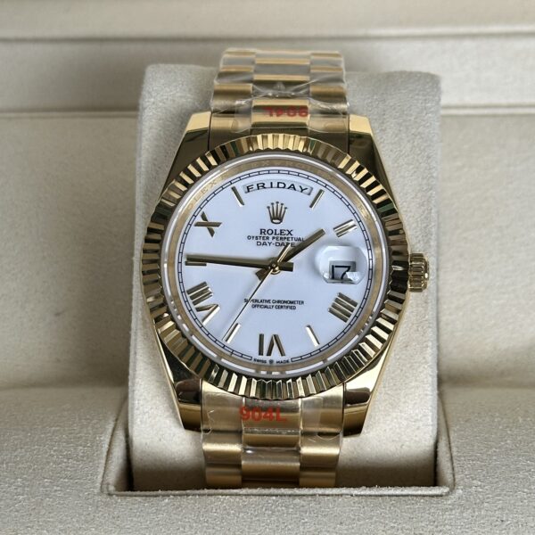 Rolex Day-Date 40'' | Yellow Gold White Dial (AAA+)