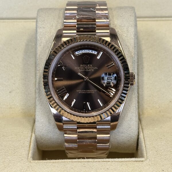 Rolex Day-Date 40" | Rose Gold Chocolate Roman Dial(BP SWISS MADE)