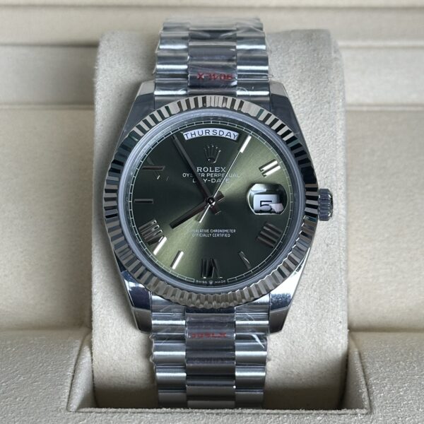 Rolex Day-Date 40" | Olive Green Roman Dial (Superclone)