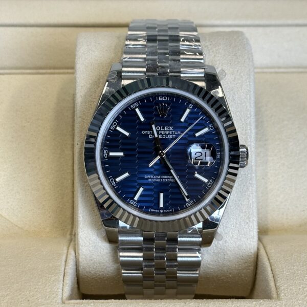 Rolex Datejust 41" | Blue Motif Dial (BP SWISS MADE)