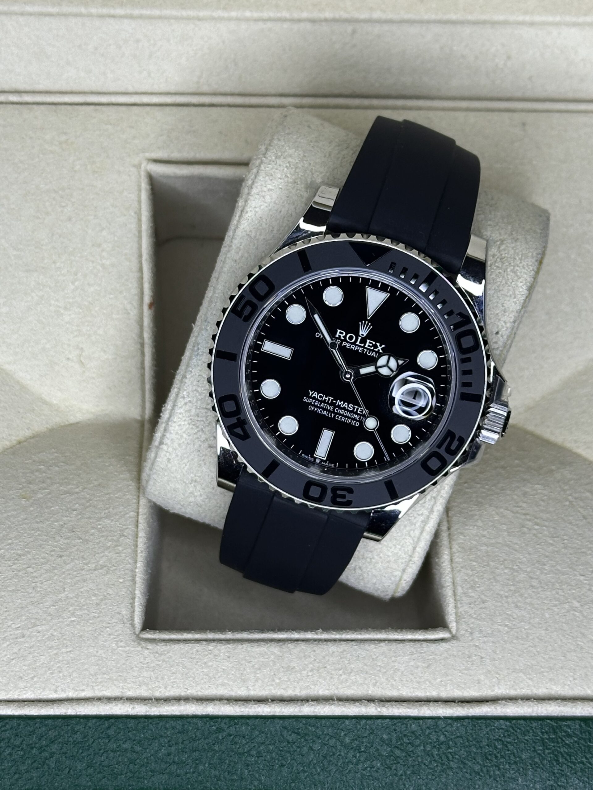 Rolex Yacht-Master 42" | White Gold Oysterflex (SUPERCLONE) - Afbeelding 2