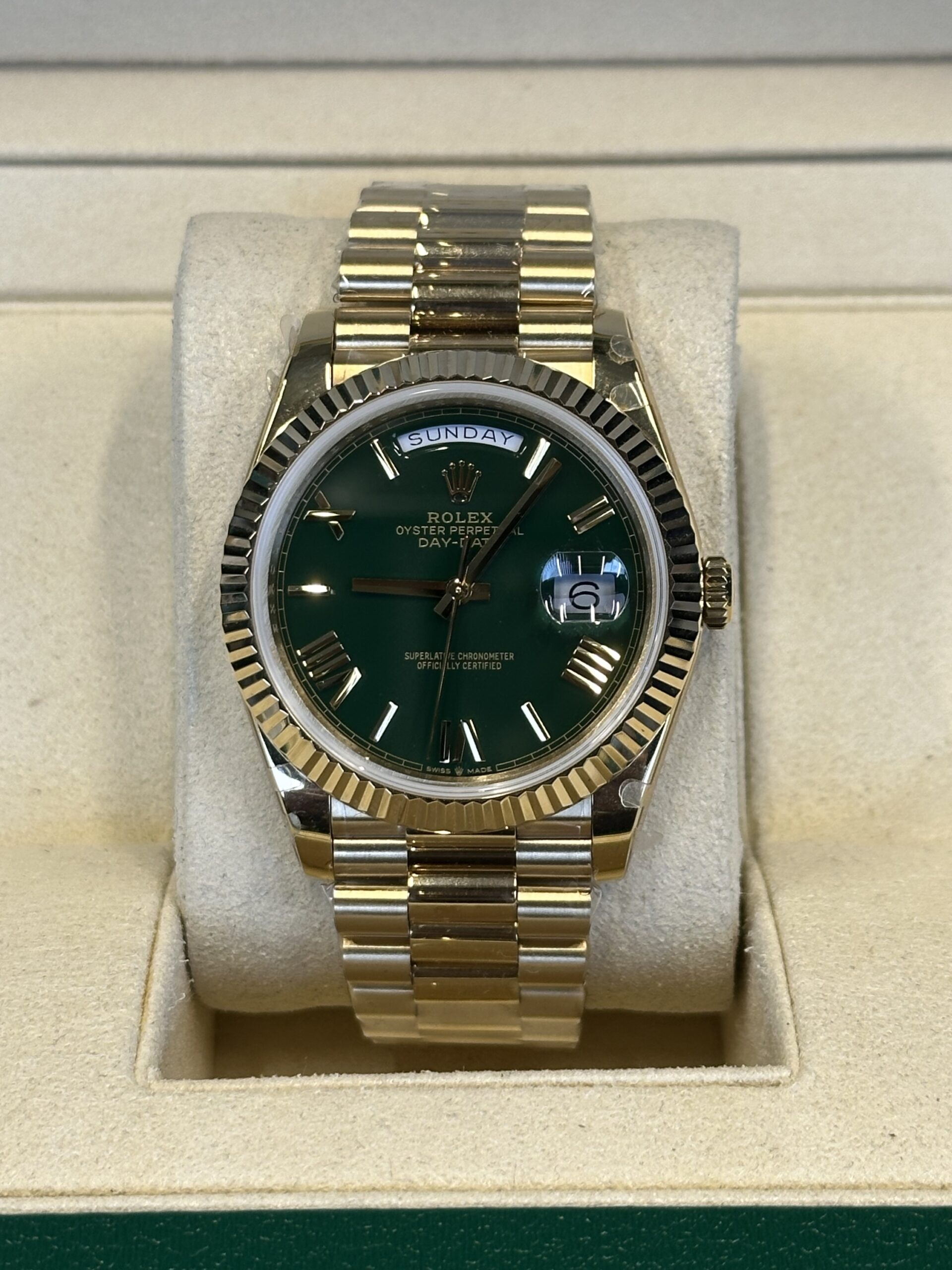 Rolex Day-Date 40" | Yellow Gold Green Dial (BP SWISS MADE)