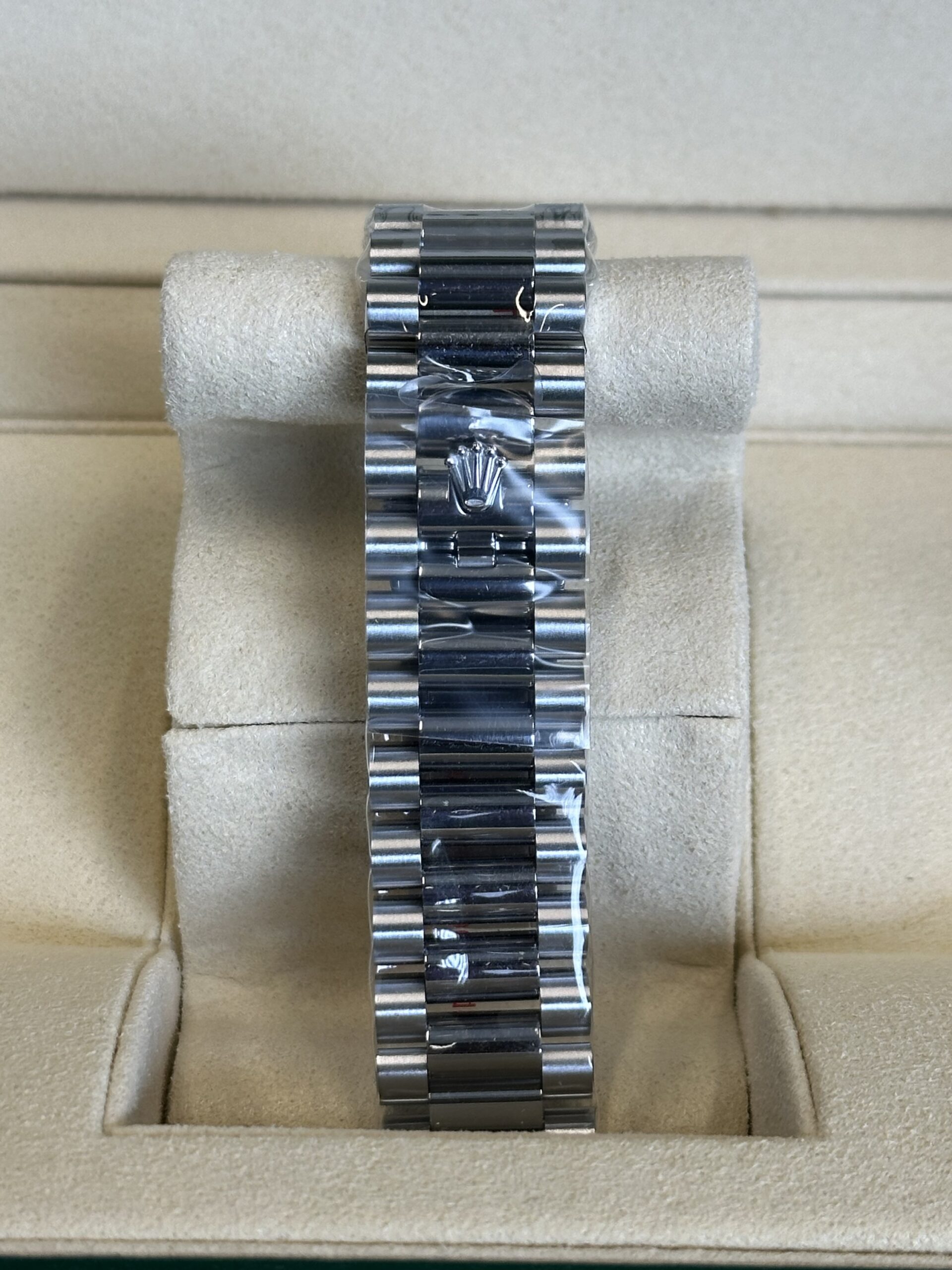 Rolex Day-Date 40" | Ice Blue Arabic Dial (SUPERCLONE) - Afbeelding 4