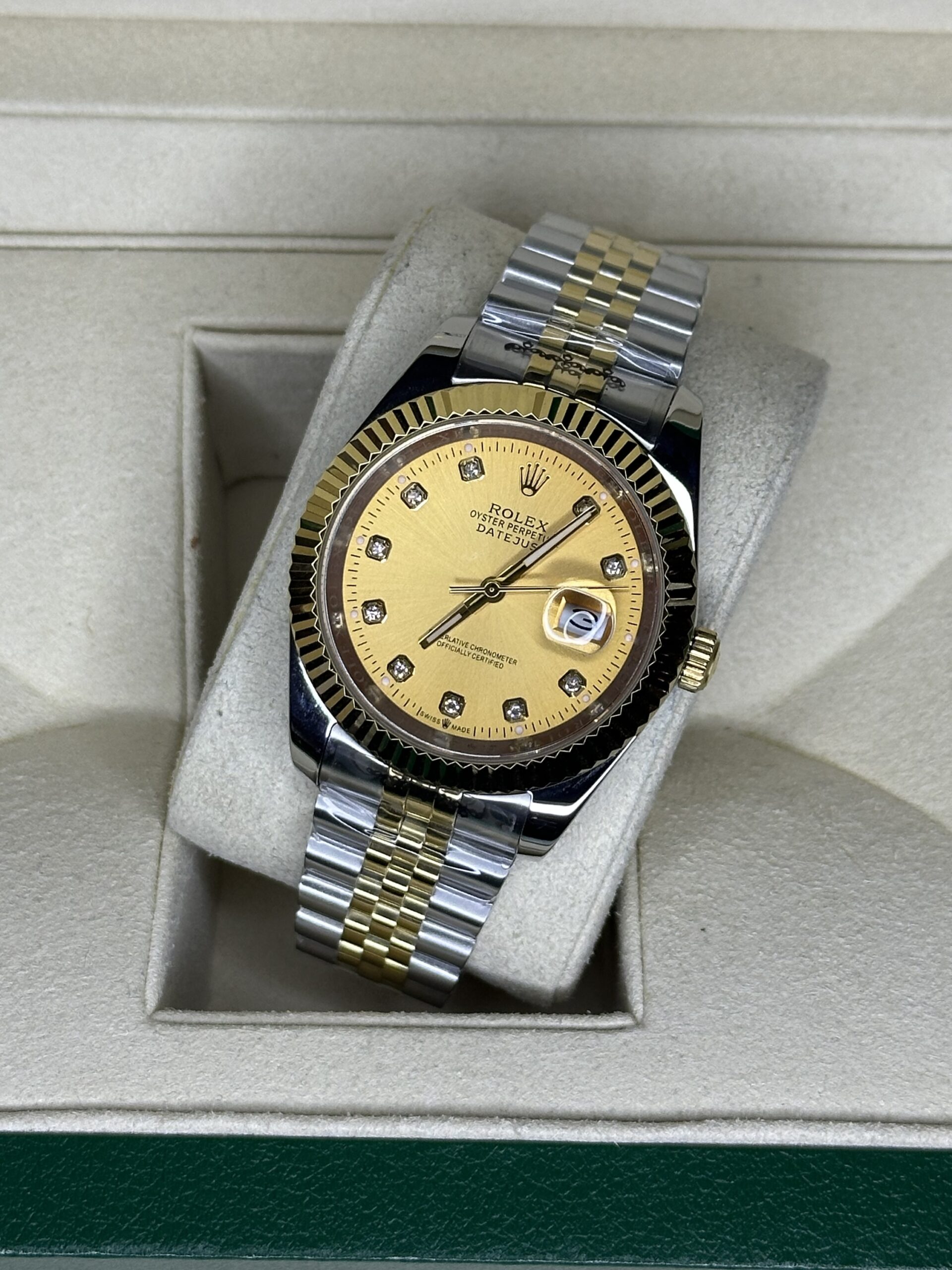 Rolex Datejust 41" | Champagne Diamond Dial Bi-Color Gold (AAA+) - Afbeelding 2