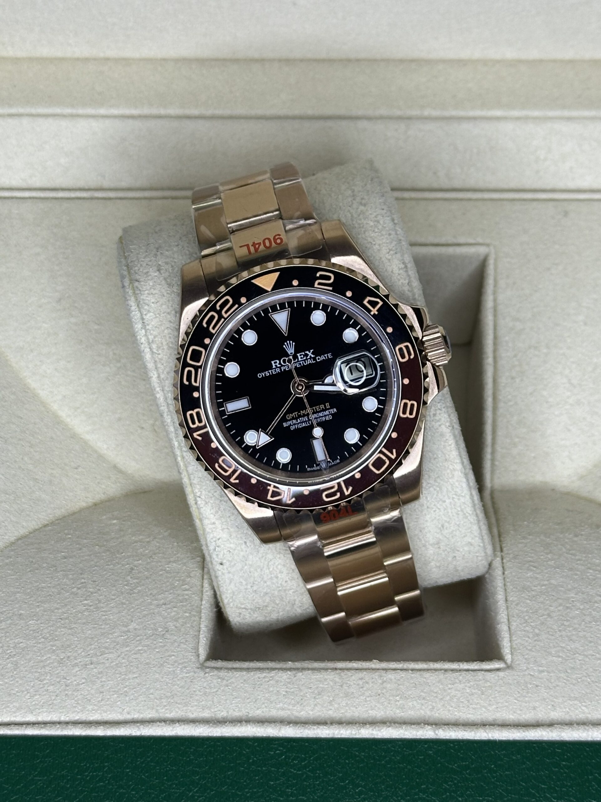Rolex GMT-Master 40'' | Rootbeer Full Rose (AAA+) - Afbeelding 3