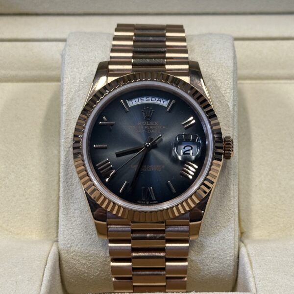 (2E HANDS) Rolex Day-Date 40" | Rosé Gold Ombré Dial (BP SWISS MADE)