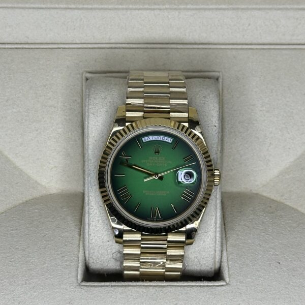 Rolex Day-Date 40" | Yellow Gold Ombre Green Dial (BP SWISS MADE)