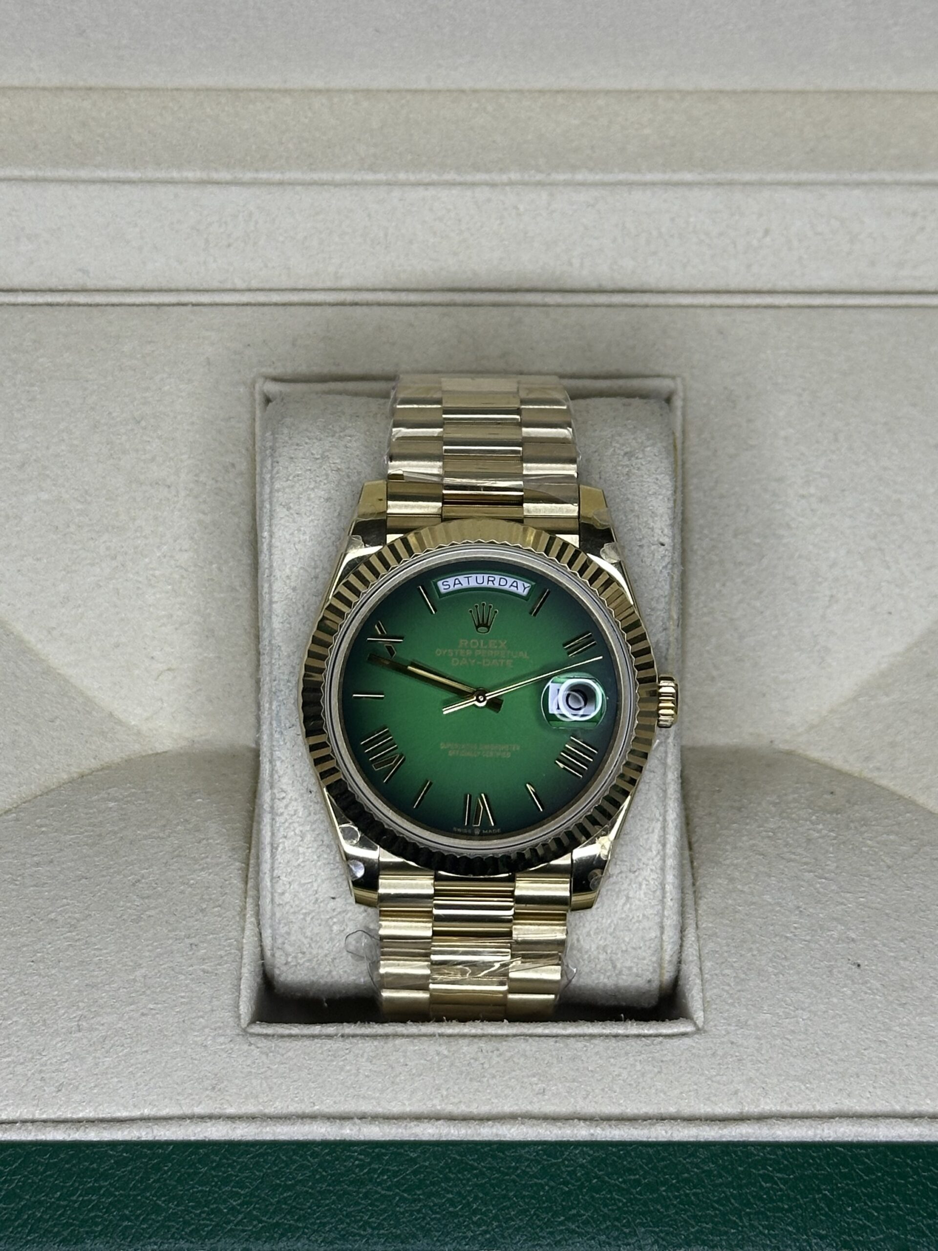 Rolex Day-Date 40" | Yellow Gold Ombre Green Dial (BP SWISS MADE)
