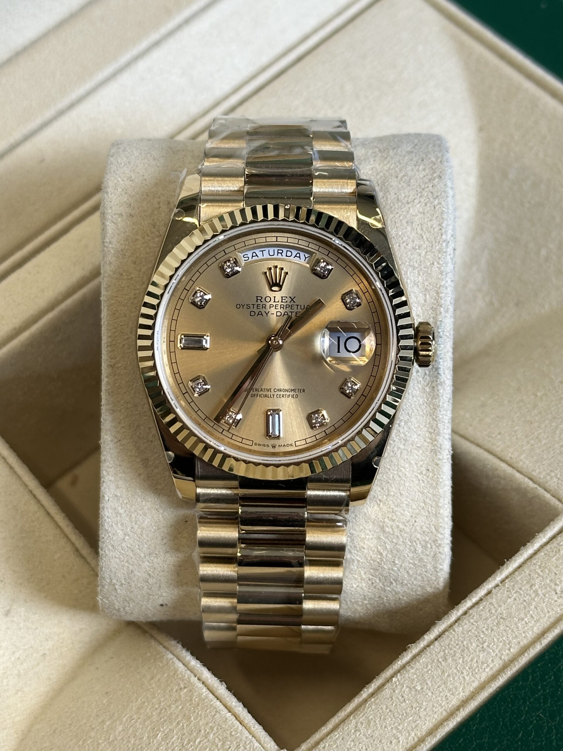 Rolex Day-Date 36" | Gold Diamond Dial (BP SWISS MADE) - Afbeelding 2