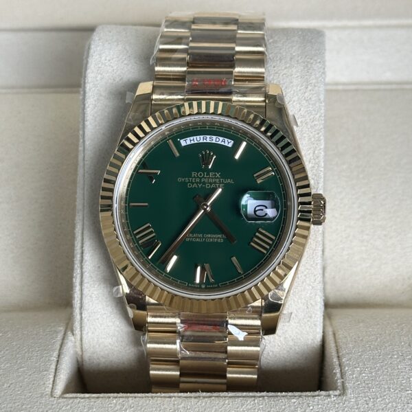 Rolex Day-Date 40" | Yellow Gold Green Dial (SUPERCLONE)