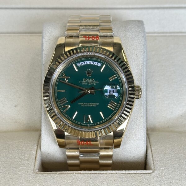 Rolex Day-Date 40'' | Full Gold Green Roman (AAA+)