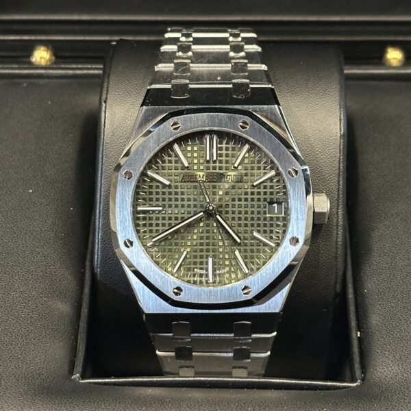 Audemars Piguet Royal Oak 41" | Green Dial (SUPERCLONE)