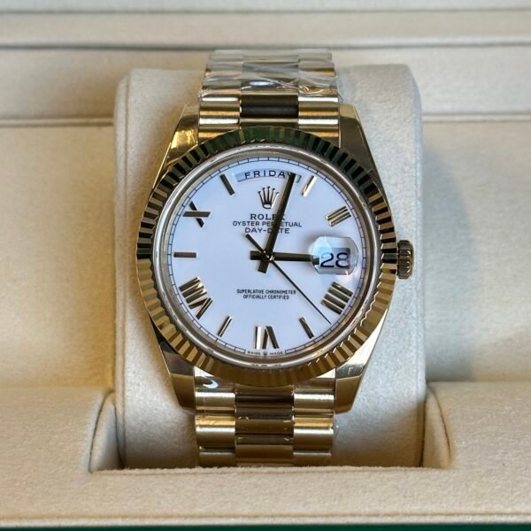 Rolex Day-Date 40" | Yellow Gold White Dial (BP SWISS MADE)